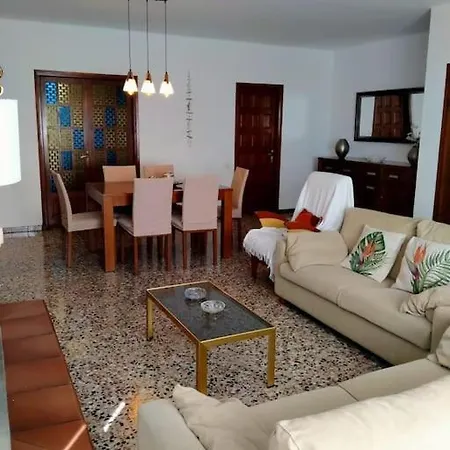 Villa Tpa - Sant Jordi D'alfama 1